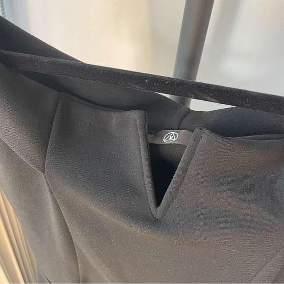 Missguided V Front Bardot Midi Dress Black - Picture 11 of 12